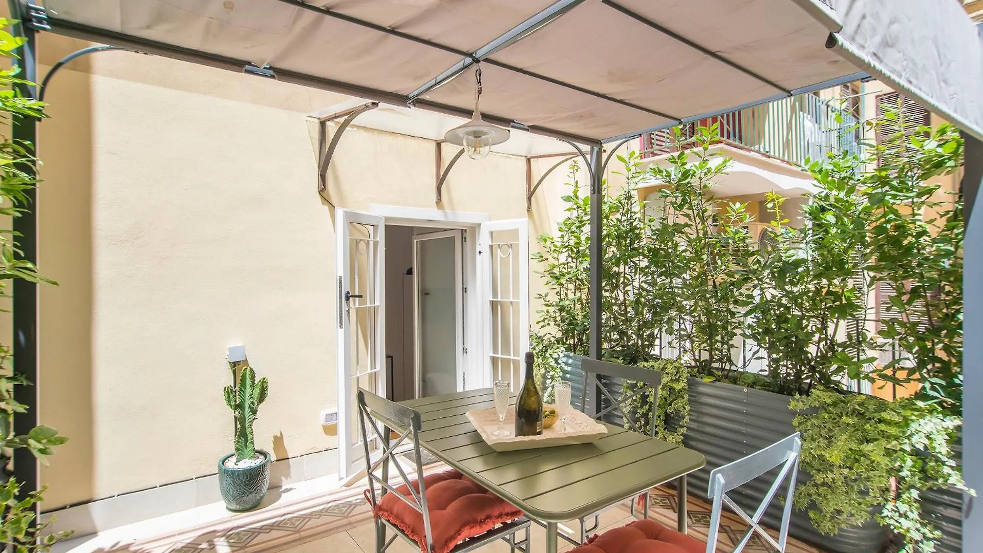 15 Minutes To Colosseum - Loft With Terrace Rome Apartment